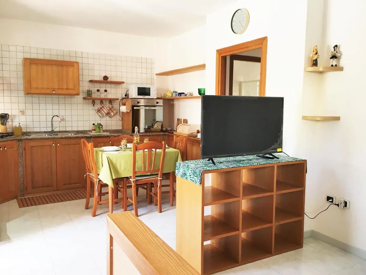 Bougainvillea Home - Ospedale Policlinico 몬세라토