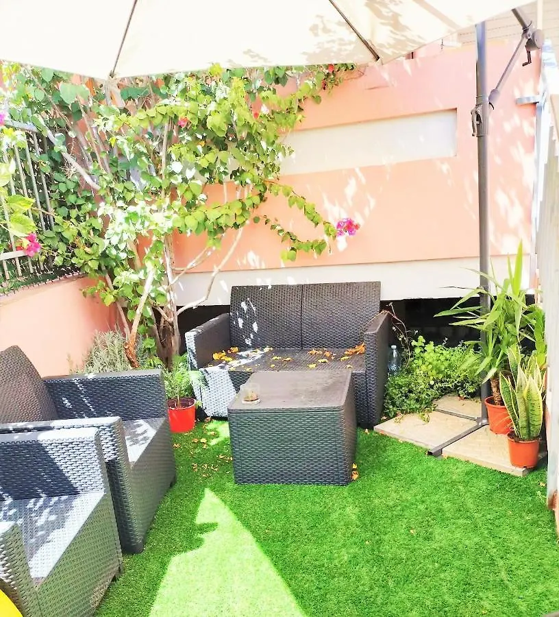 Apartman Bougainvillea Home - Ospedale Policlinico Monserrato
